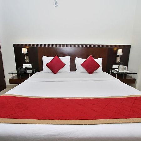 Hotel Amshi International Bangalore Exterior photo
