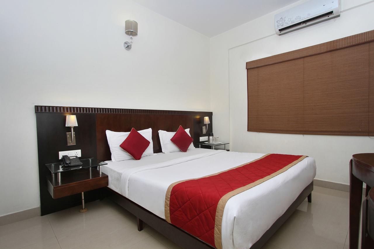Hotel Amshi International Bangalore Exterior photo