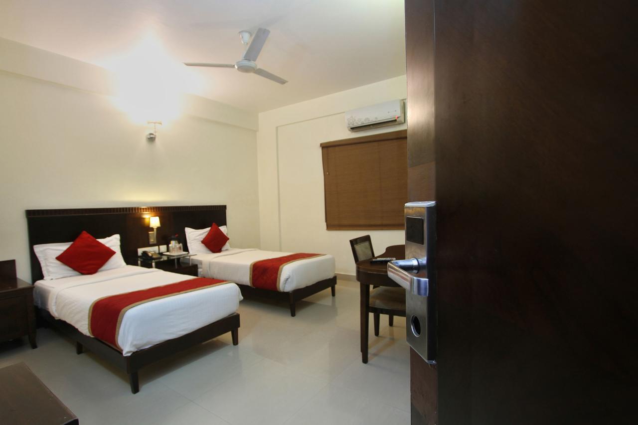 Hotel Amshi International Bangalore Exterior photo
